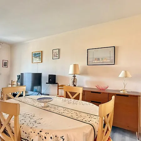 Apartament F2 A Avec Terrasse Et Parking *